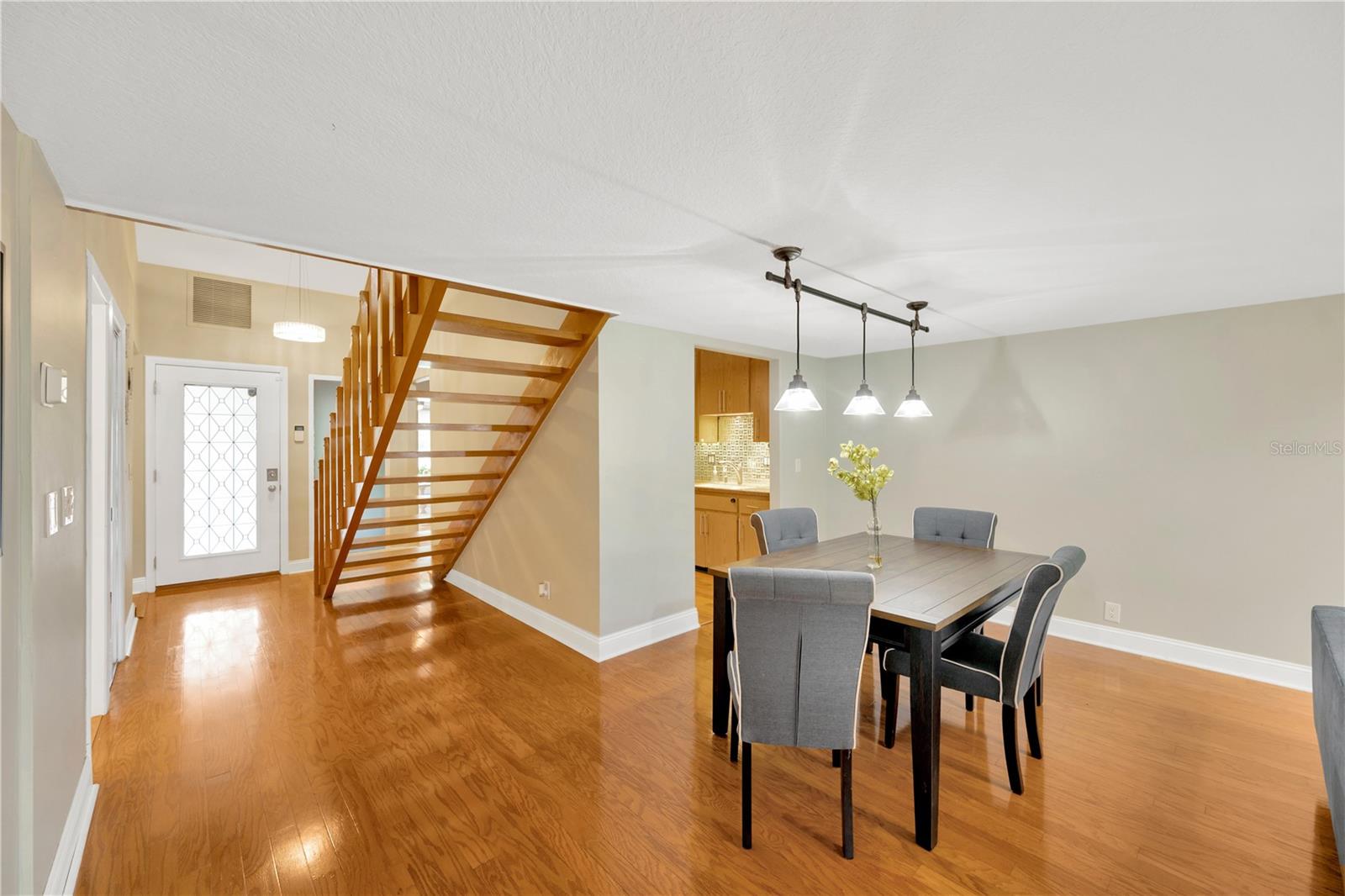 Image 10 of 58 For 1111 Bayshore Boulevard E10