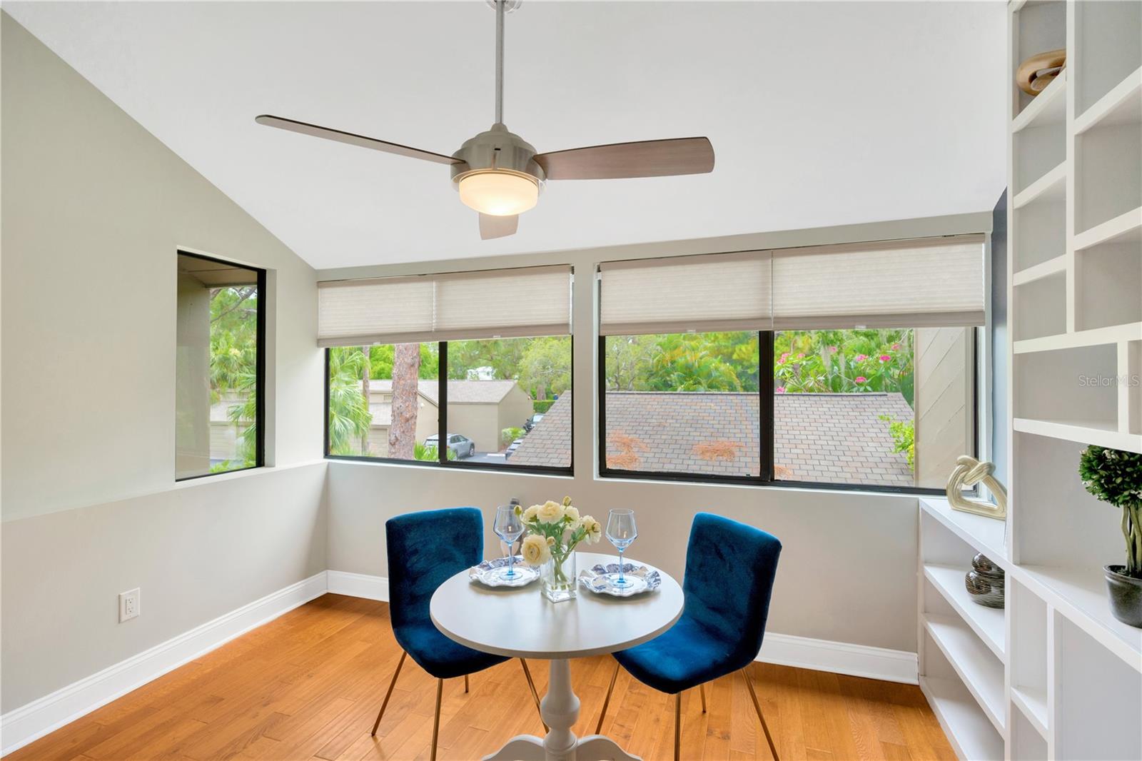 Image 18 of 58 For 1111 Bayshore Boulevard E10