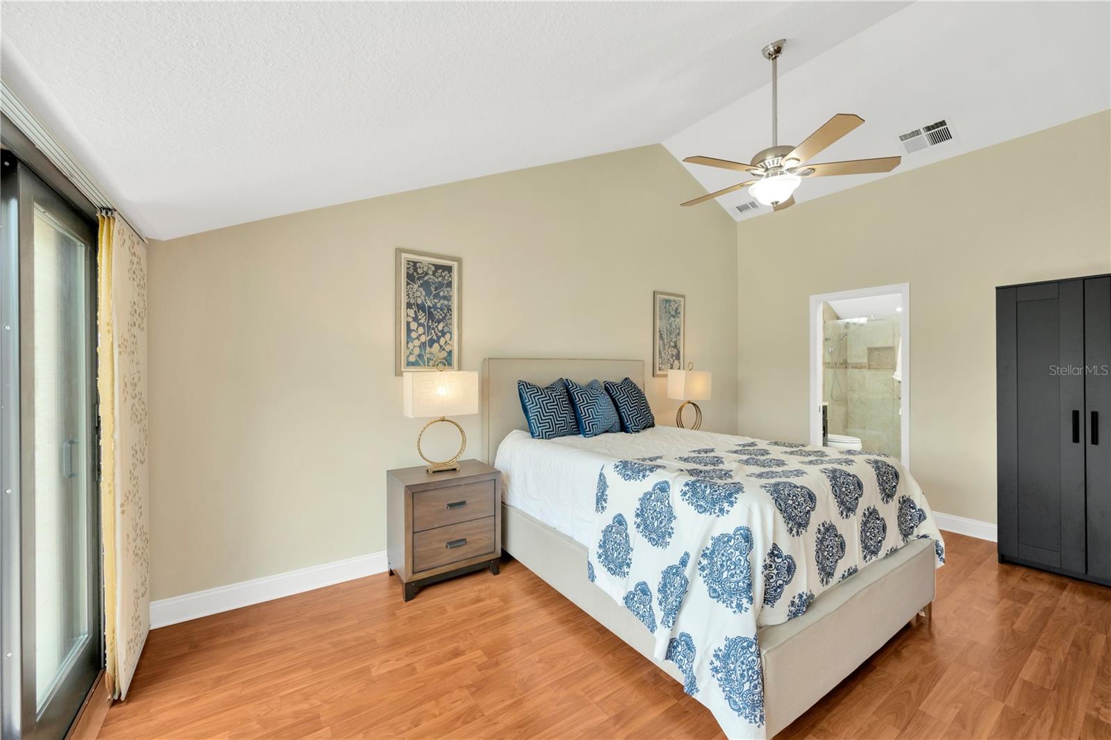 Image 36 of 58 For 1111 Bayshore Boulevard E10