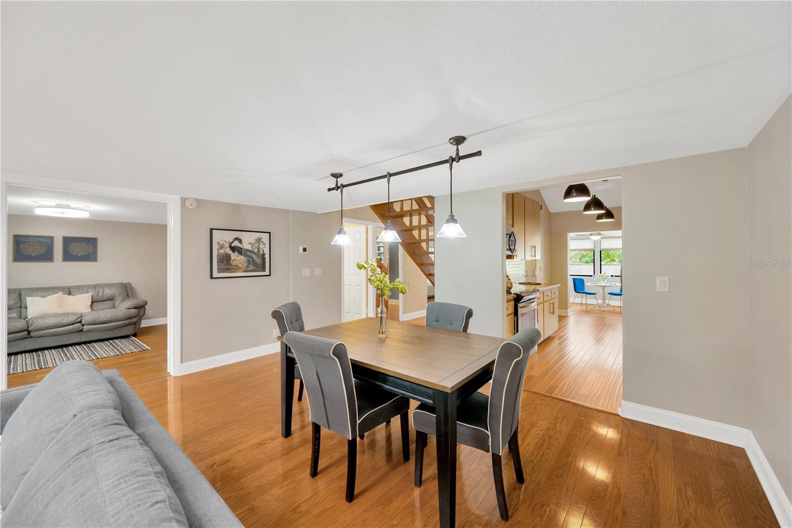 Image 6 of 58 For 1111 Bayshore Boulevard E10
