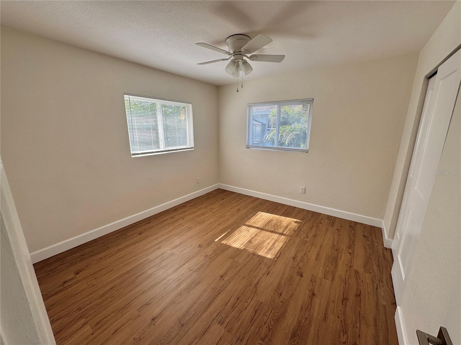 Image 8 of 18 For 814 19th Street Sw