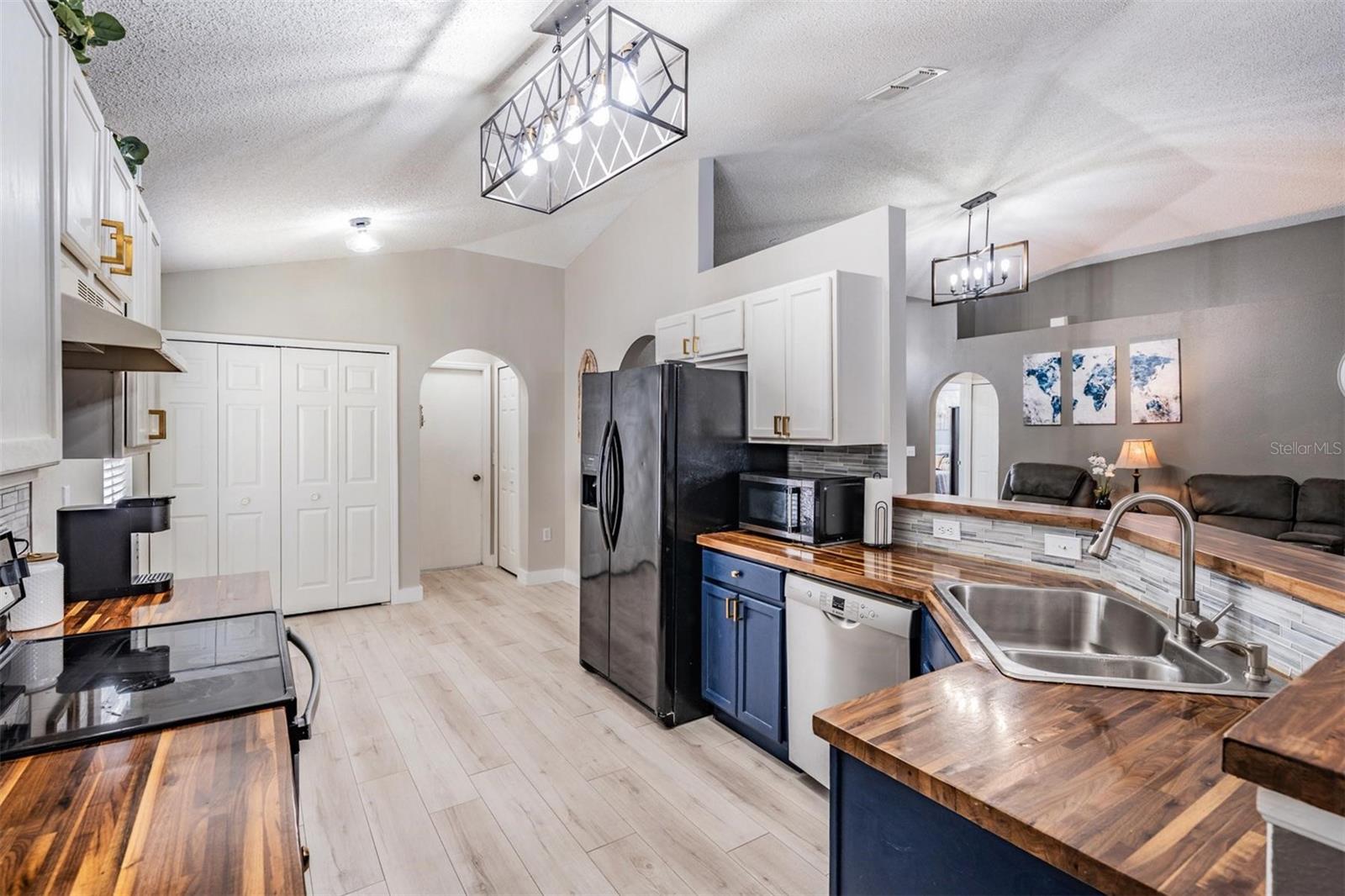 Image 14 of 35 For 5334 Tummel Court