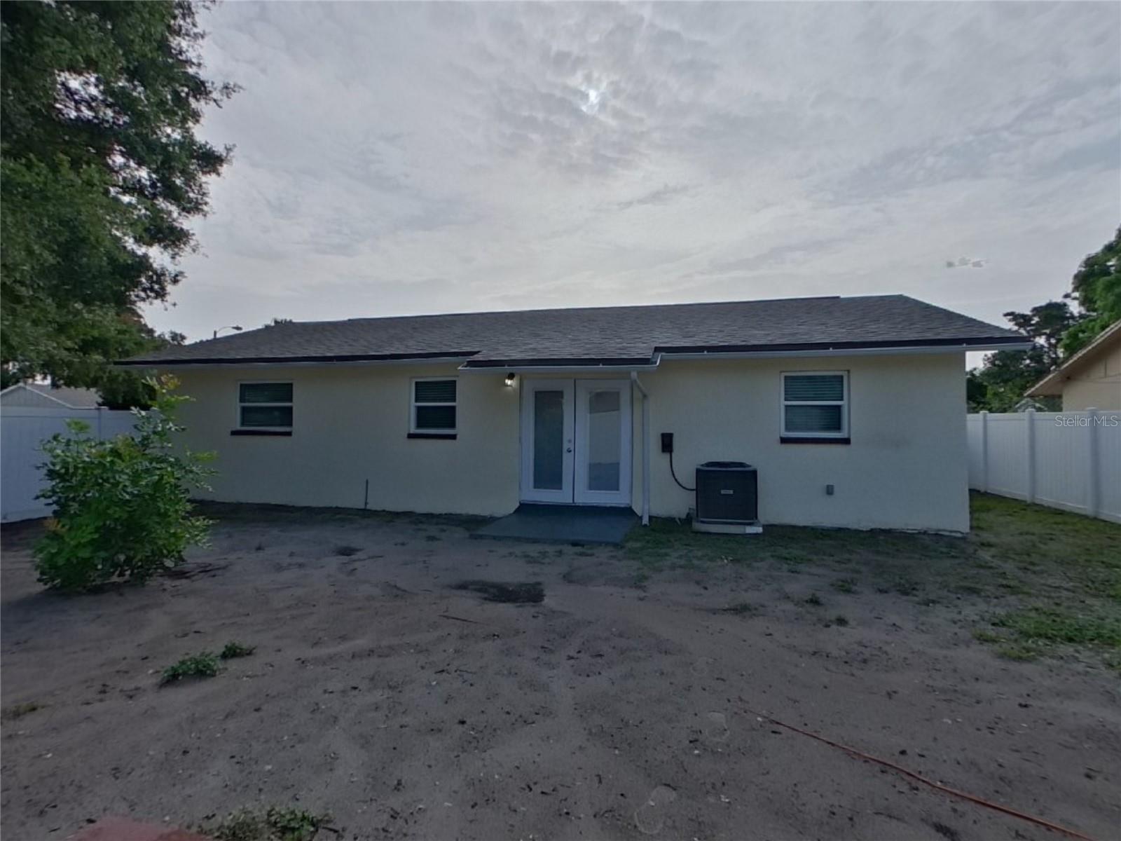 Image 14 of 15 For 6092 Burch Street N