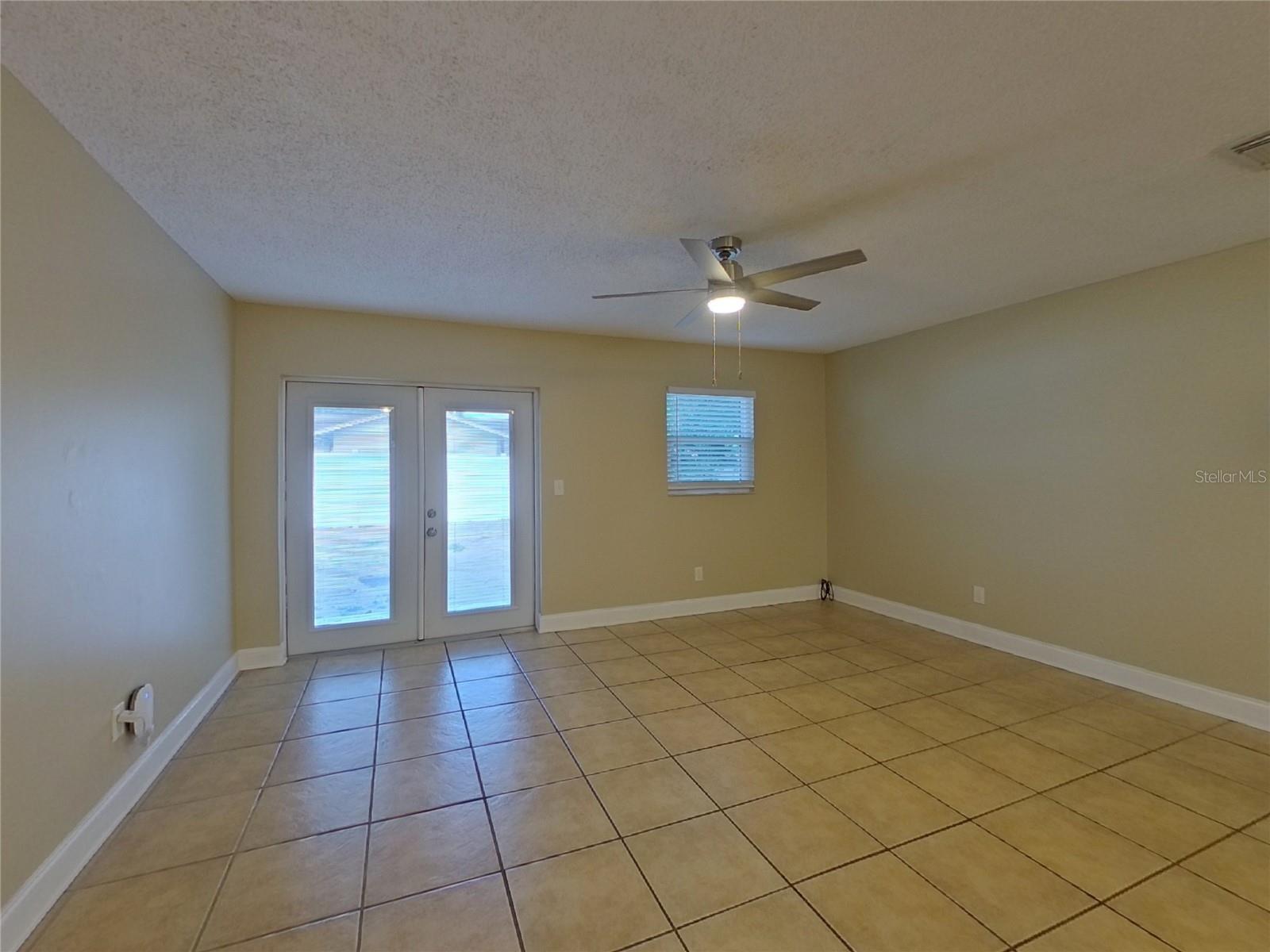 Image 2 of 15 For 6092 Burch Street N