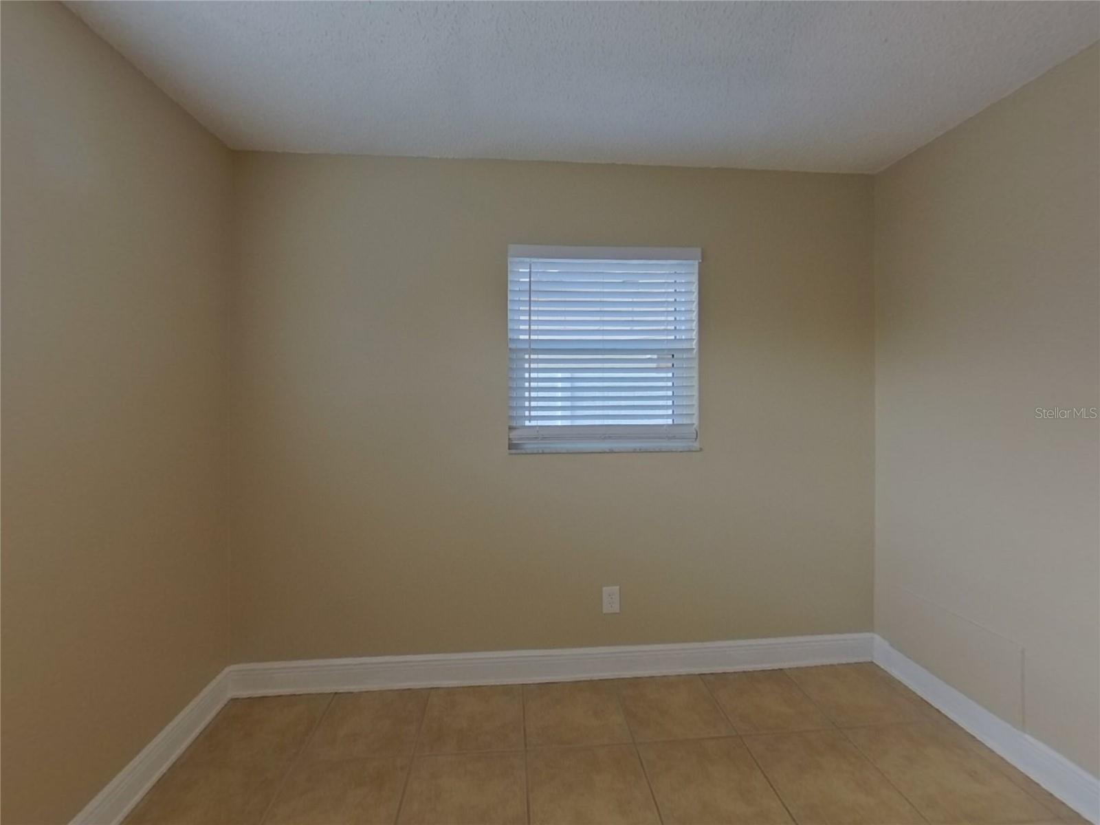 Image 9 of 15 For 6092 Burch Street N