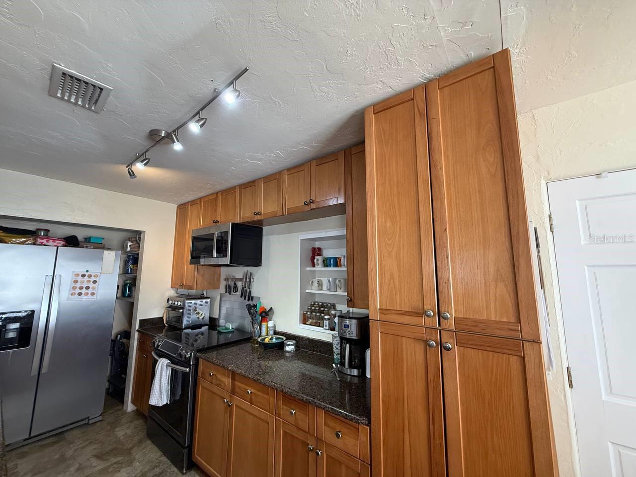 Image 12 of 45 For 5347 10th Street N