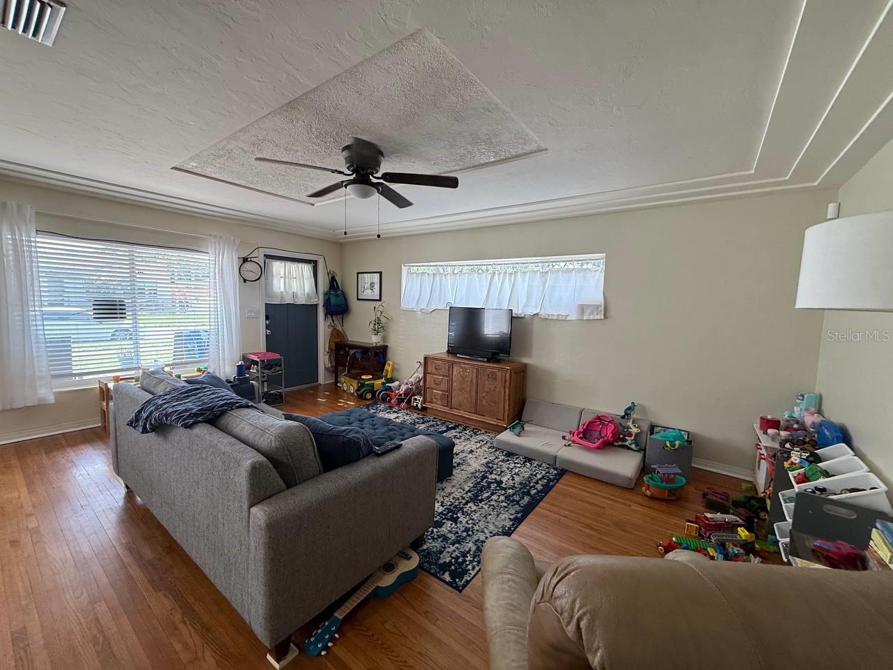 Image 8 of 45 For 5347 10th Street N