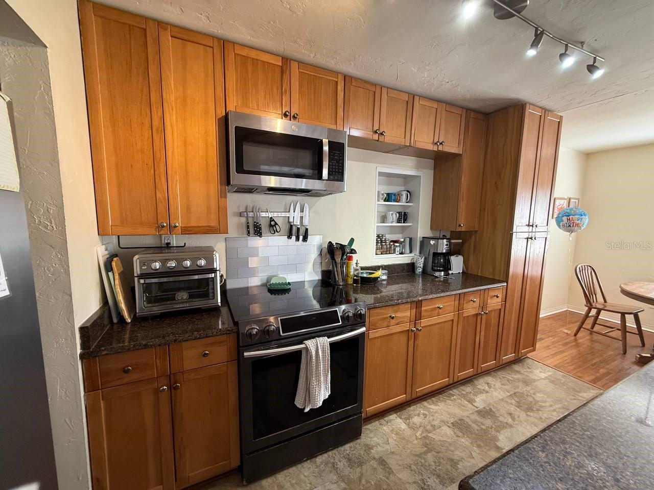 Image 9 of 45 For 5347 10th Street N