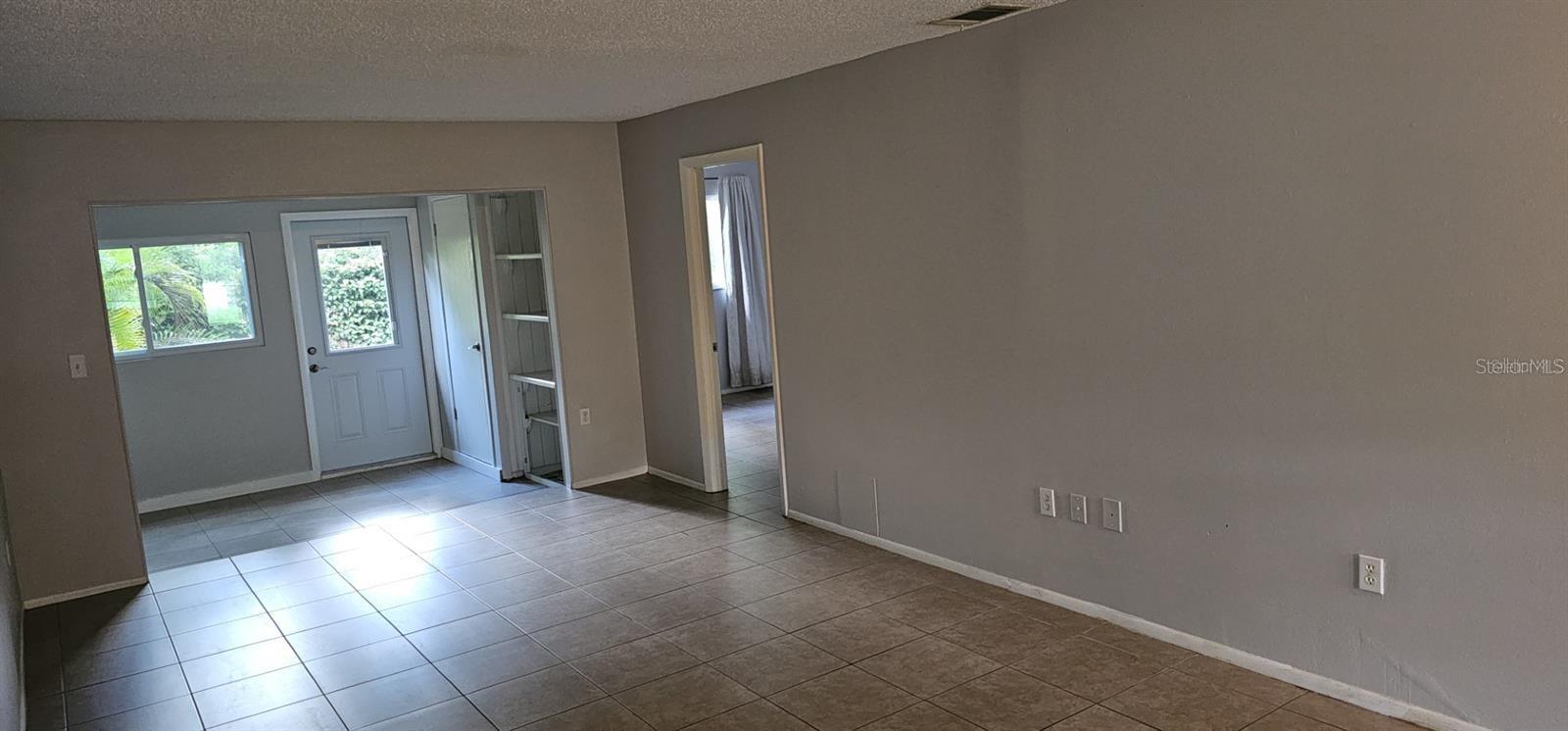 Image 6 of 27 For 11511 113th Street 4f