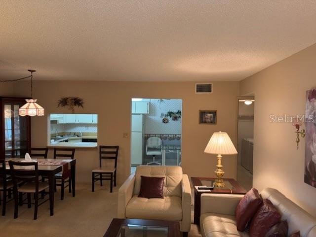 Image 6 of 20 For 1258 Pine Ridge Circle W F1