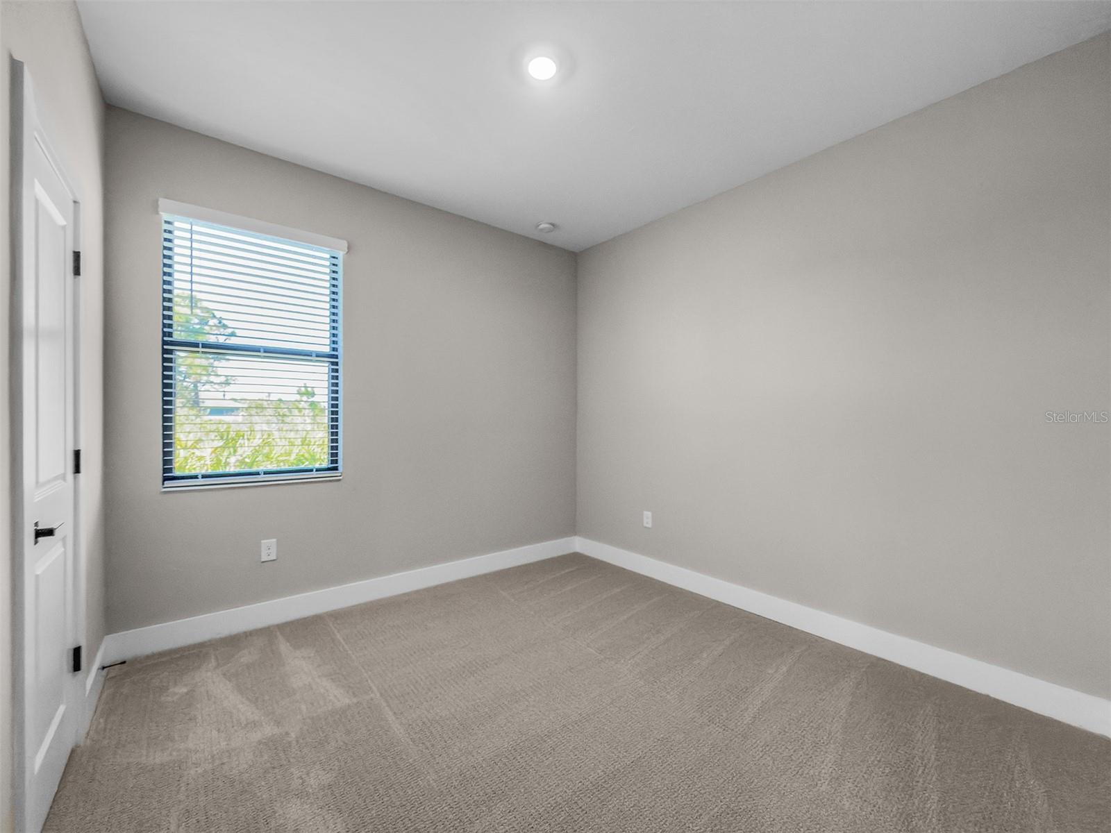 Image 17 of 19 For 5104 Munhal Street