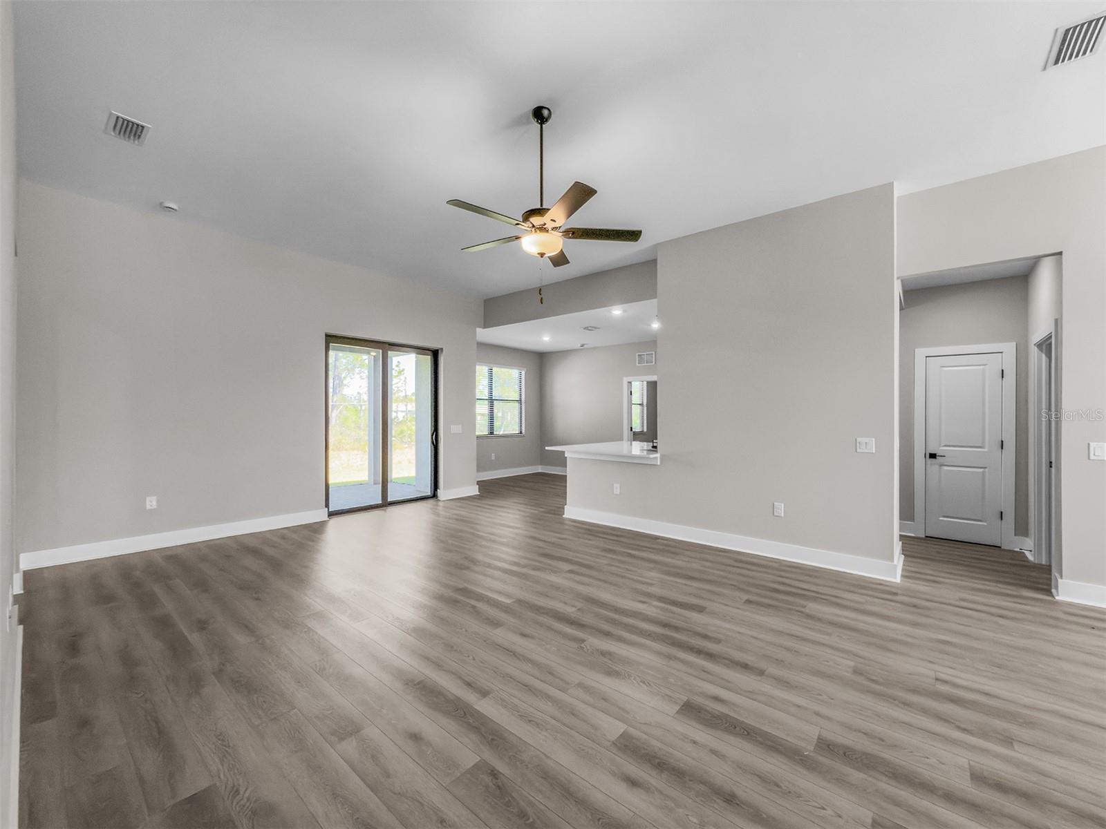 Image 7 of 19 For 5104 Munhal Street