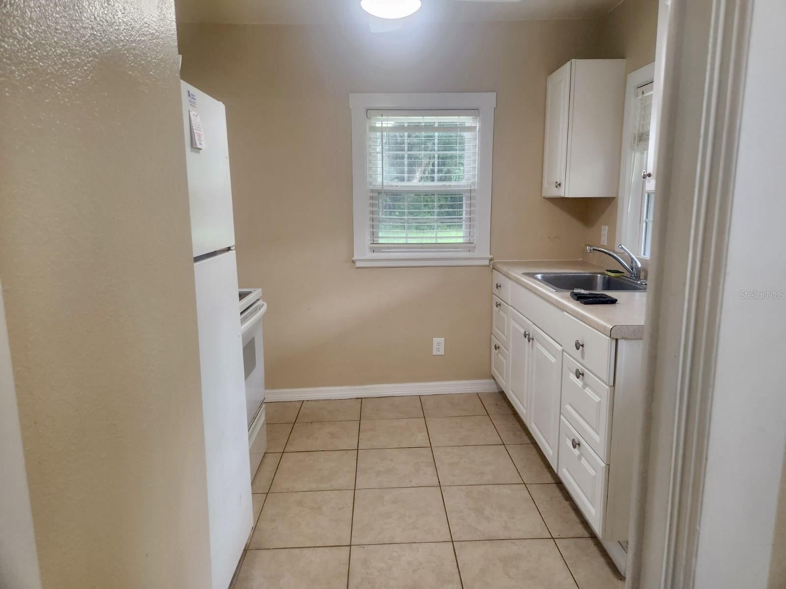 Listing photo id 9 for 3191 Canadian Way