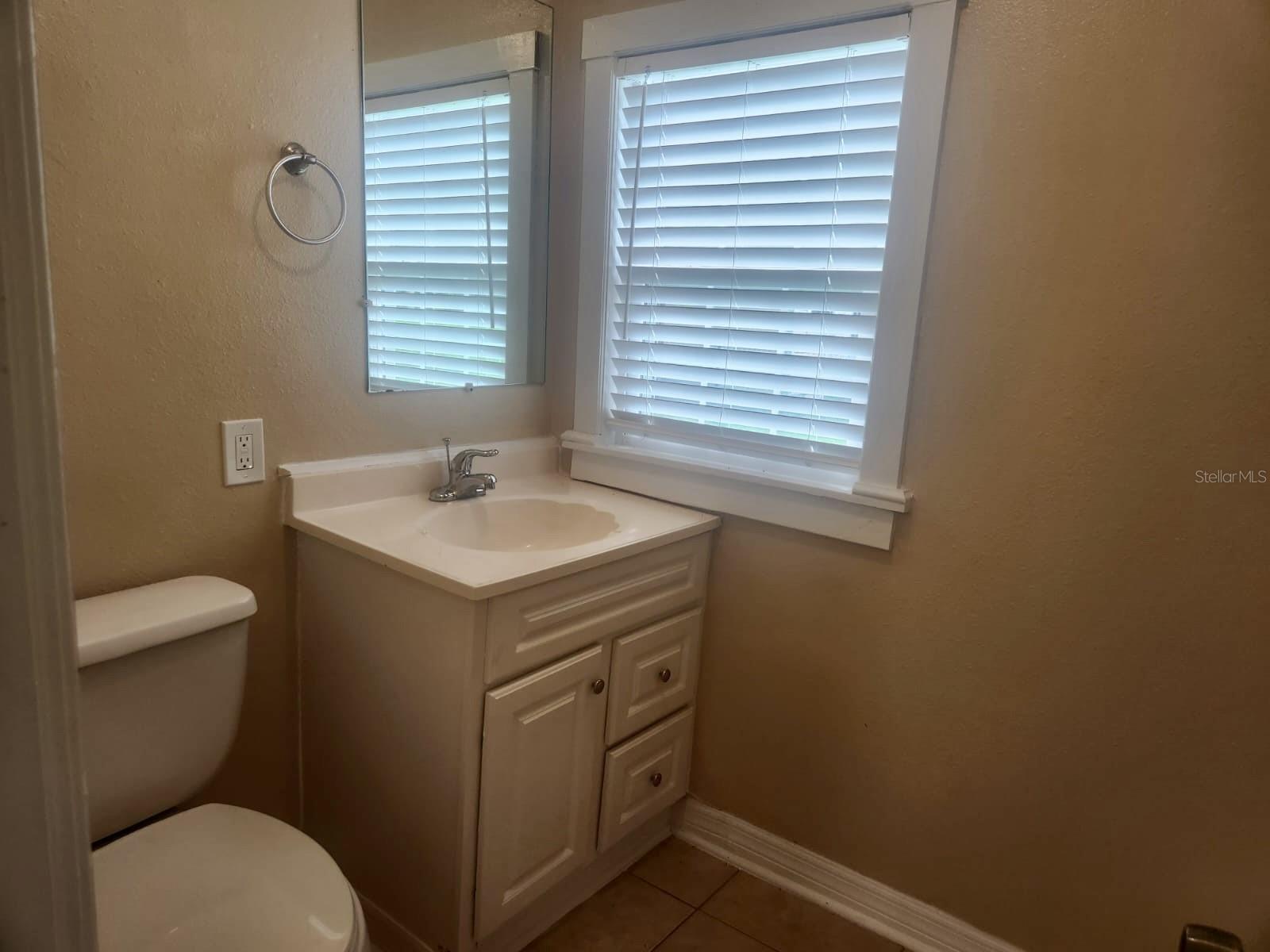Listing photo id 37 for 3191 Canadian Way