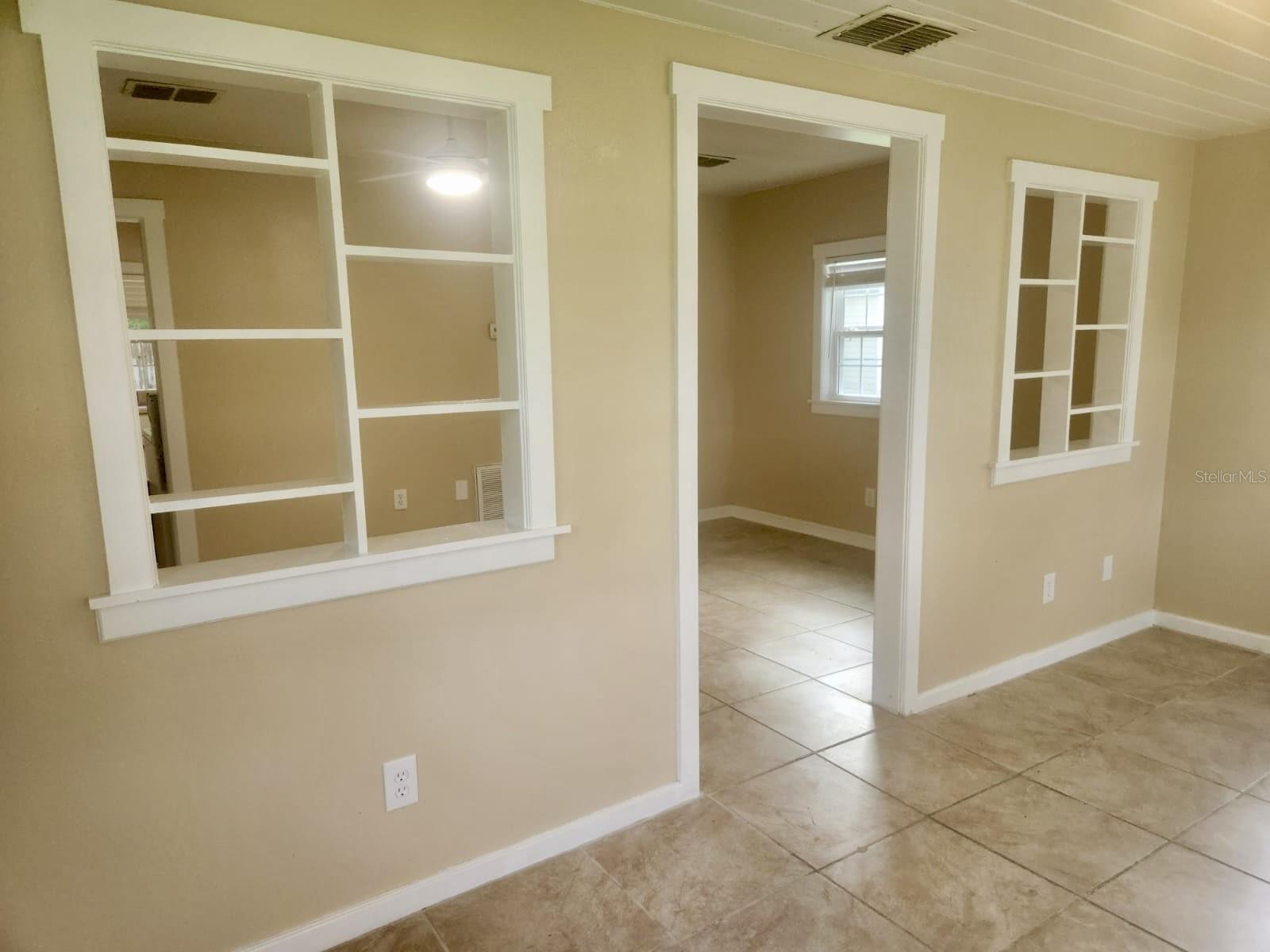 Listing photo id 41 for 3191 Canadian Way
