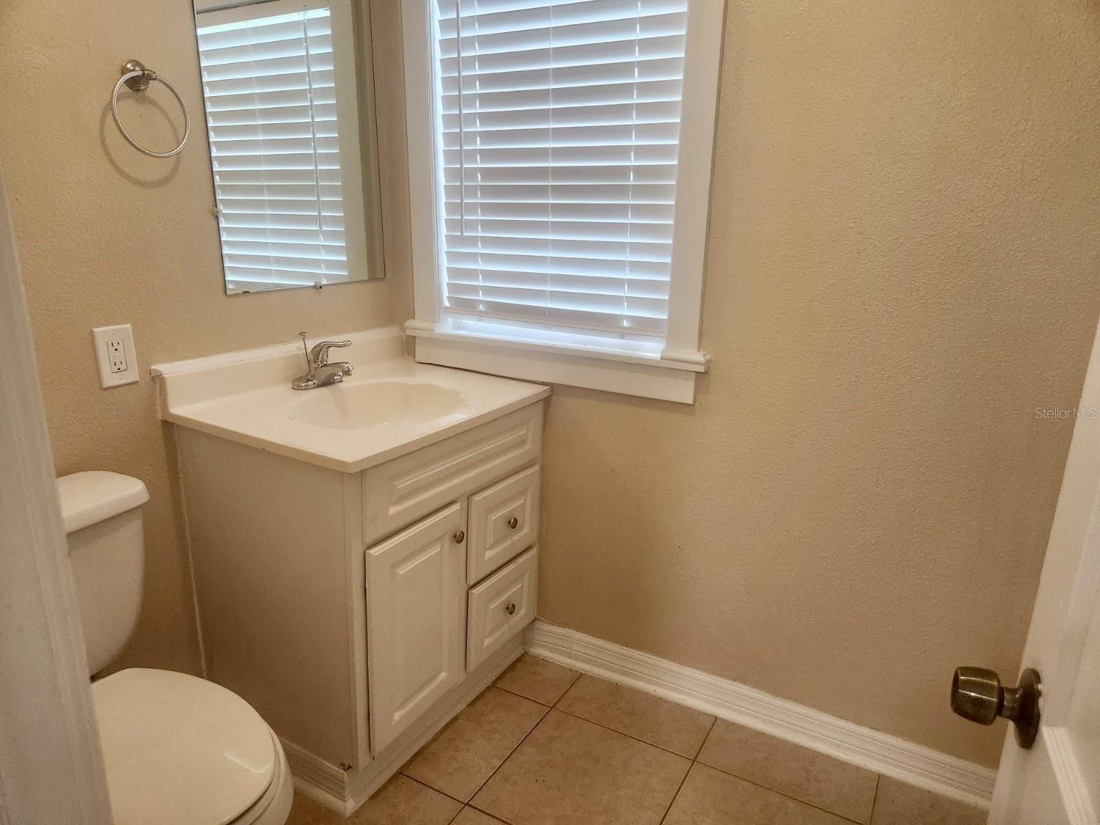 Listing photo id 46 for 3191 Canadian Way