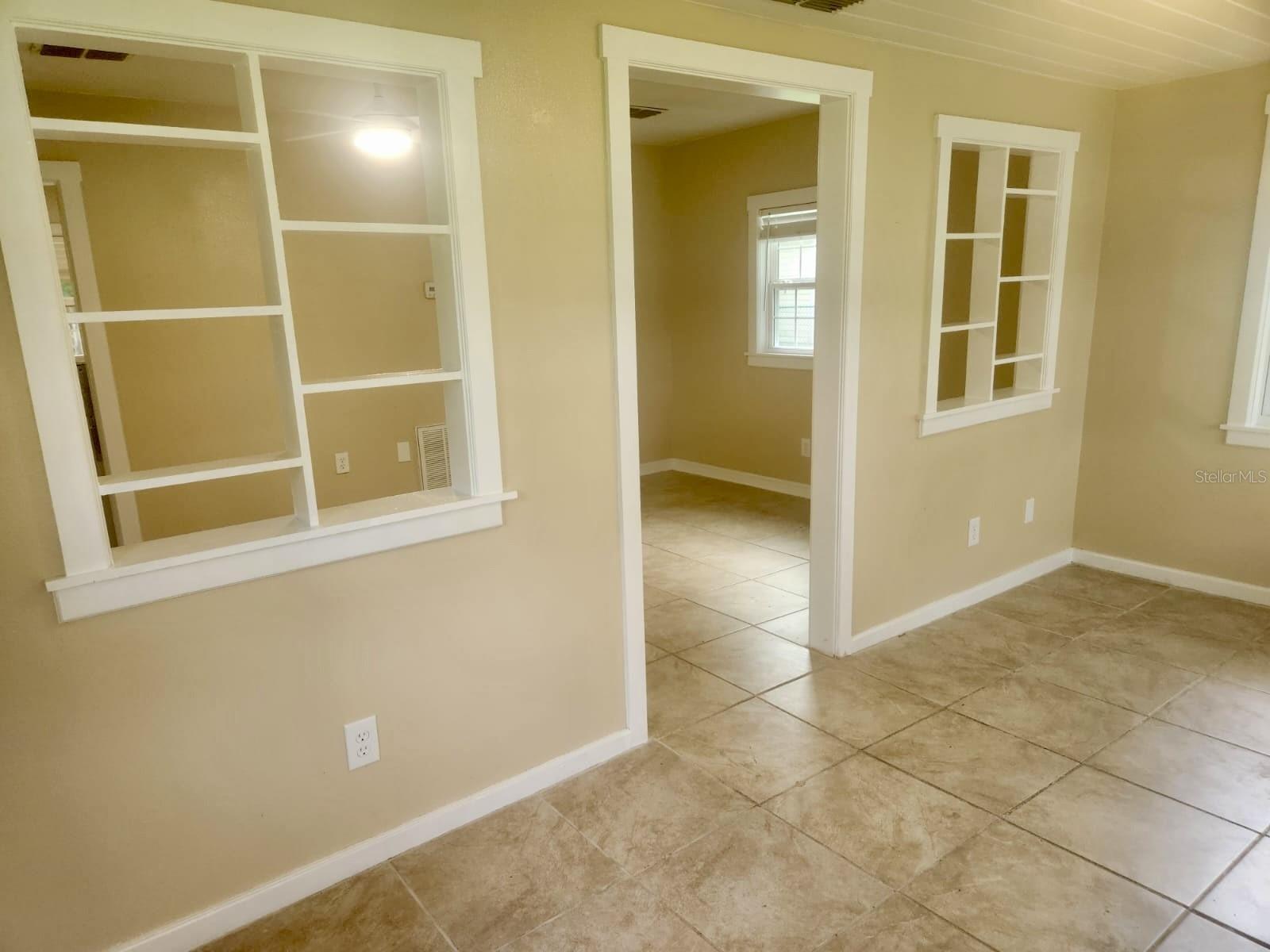 Listing photo id 47 for 3191 Canadian Way