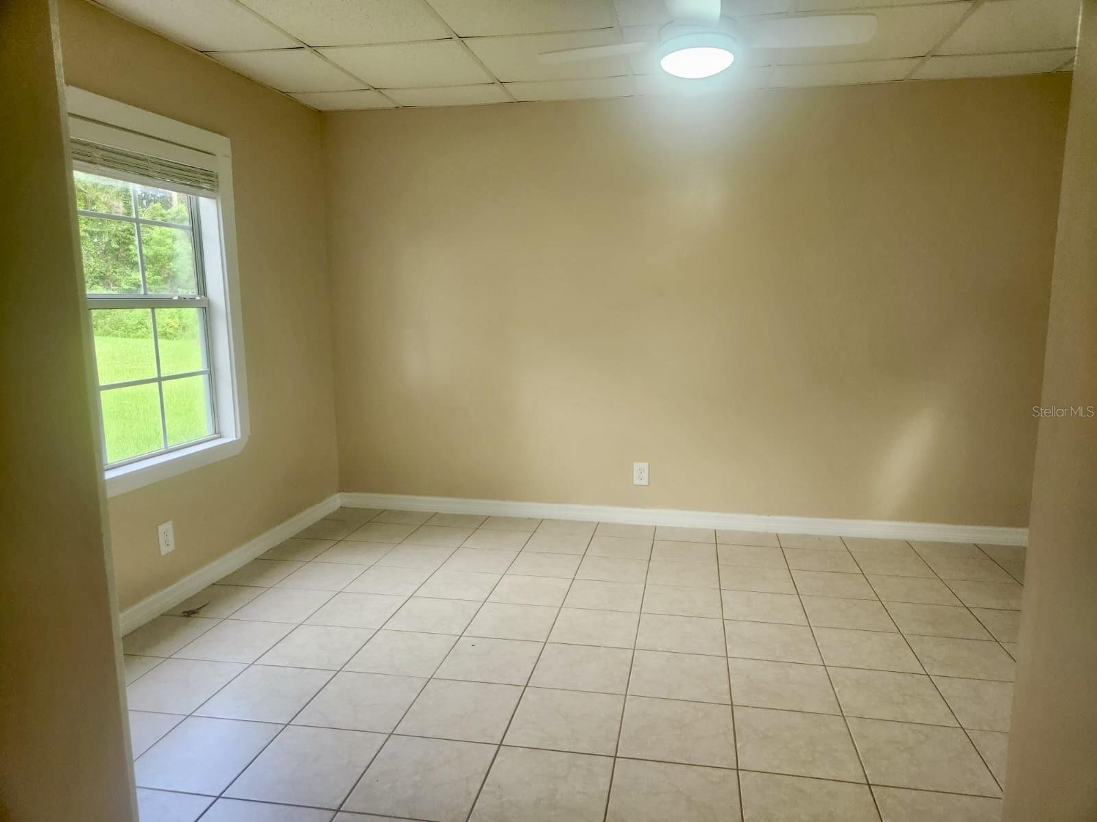 Listing photo id 6 for 3191 Canadian Way