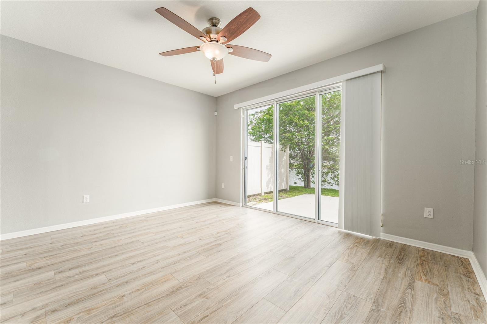 Image 13 of 65 For 9140 Hillcroft Drive