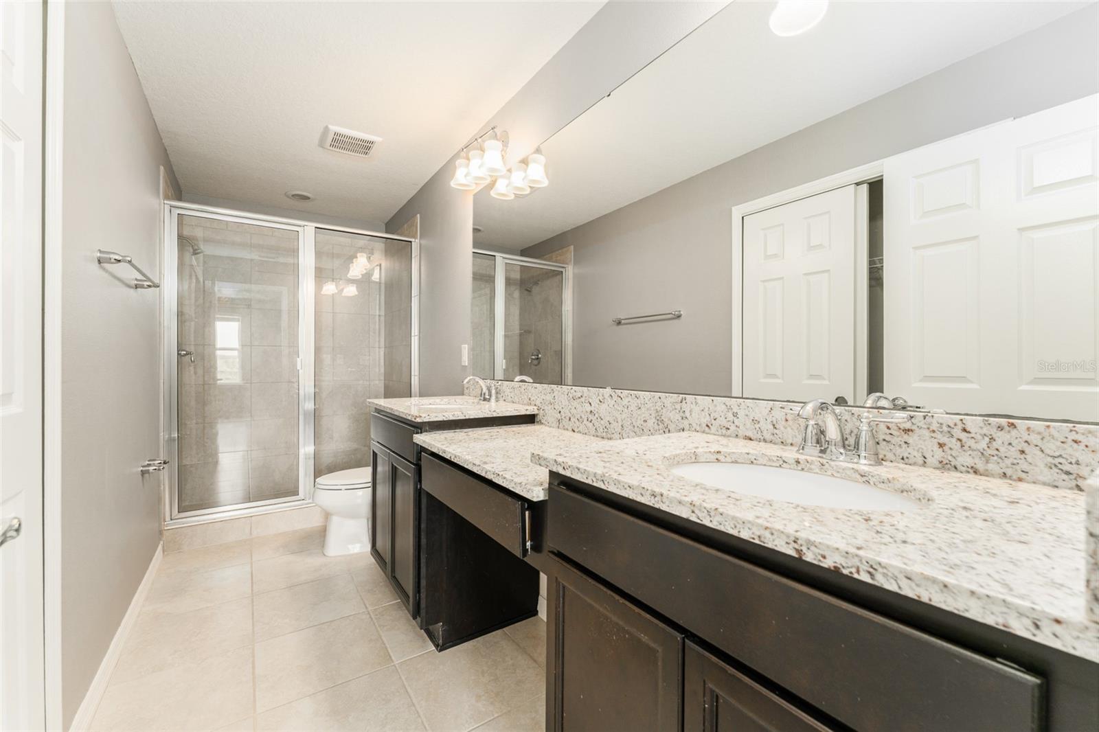 Image 24 of 65 For 9140 Hillcroft Drive