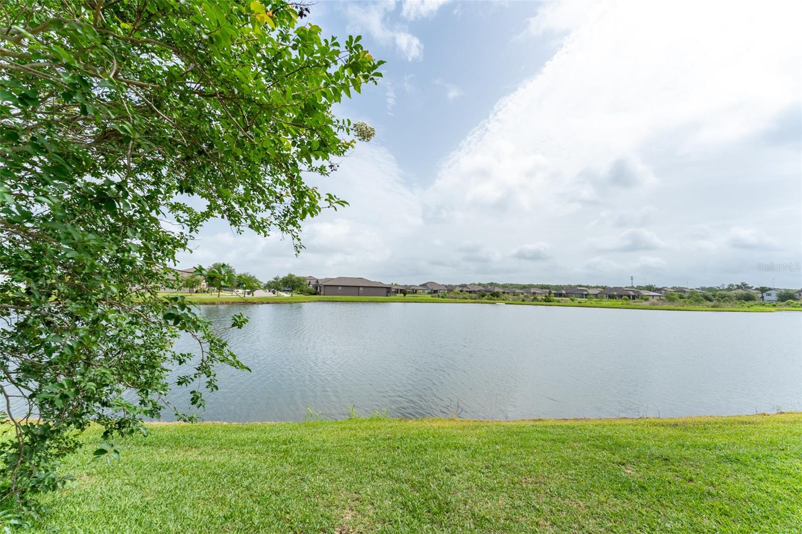 Image 39 of 65 For 9140 Hillcroft Drive