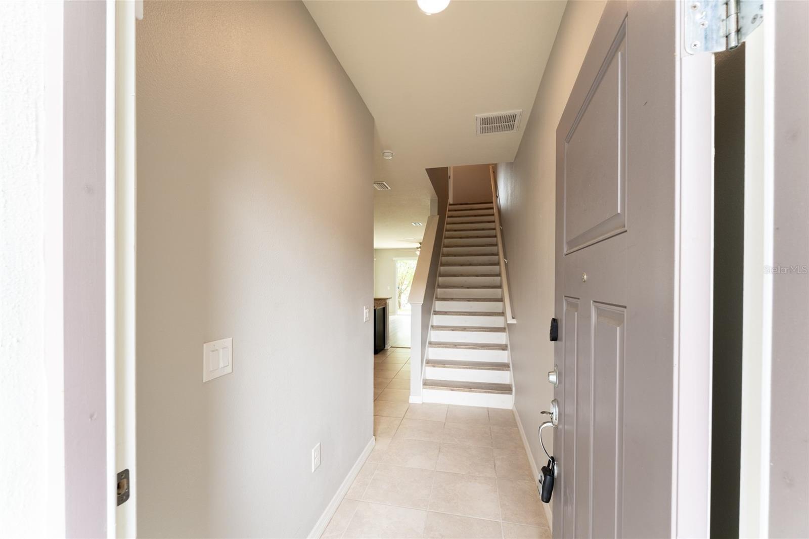 Image 5 of 65 For 9140 Hillcroft Drive