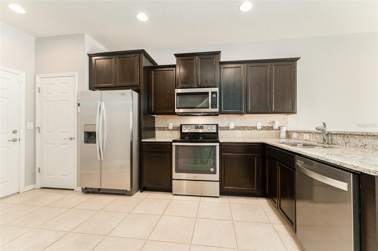Image 7 of 65 For 9140 Hillcroft Drive