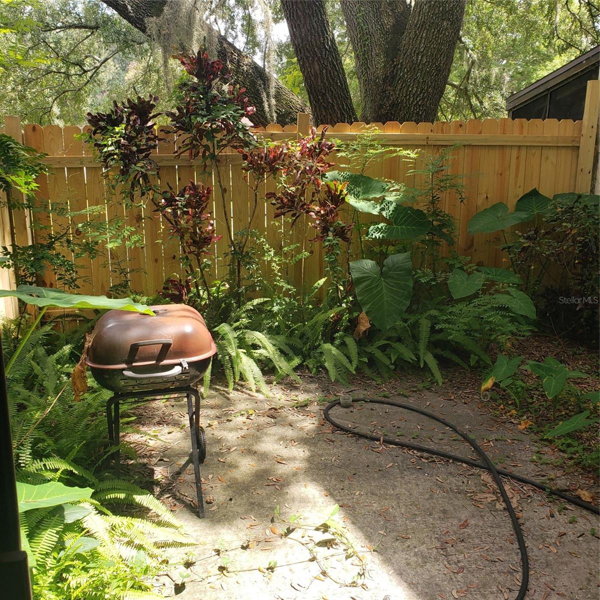 Image 15 of 23 For 5626 Ashley Oaks Drive 28