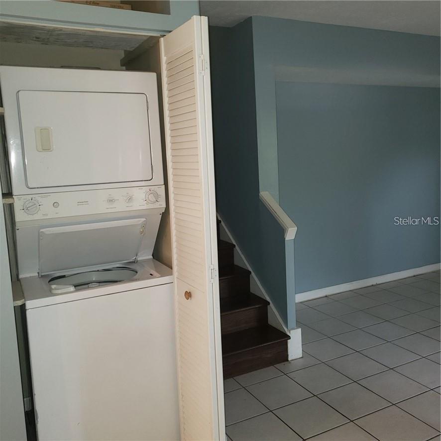 Image 5 of 14 For 5626 Ashley Oaks Drive 28