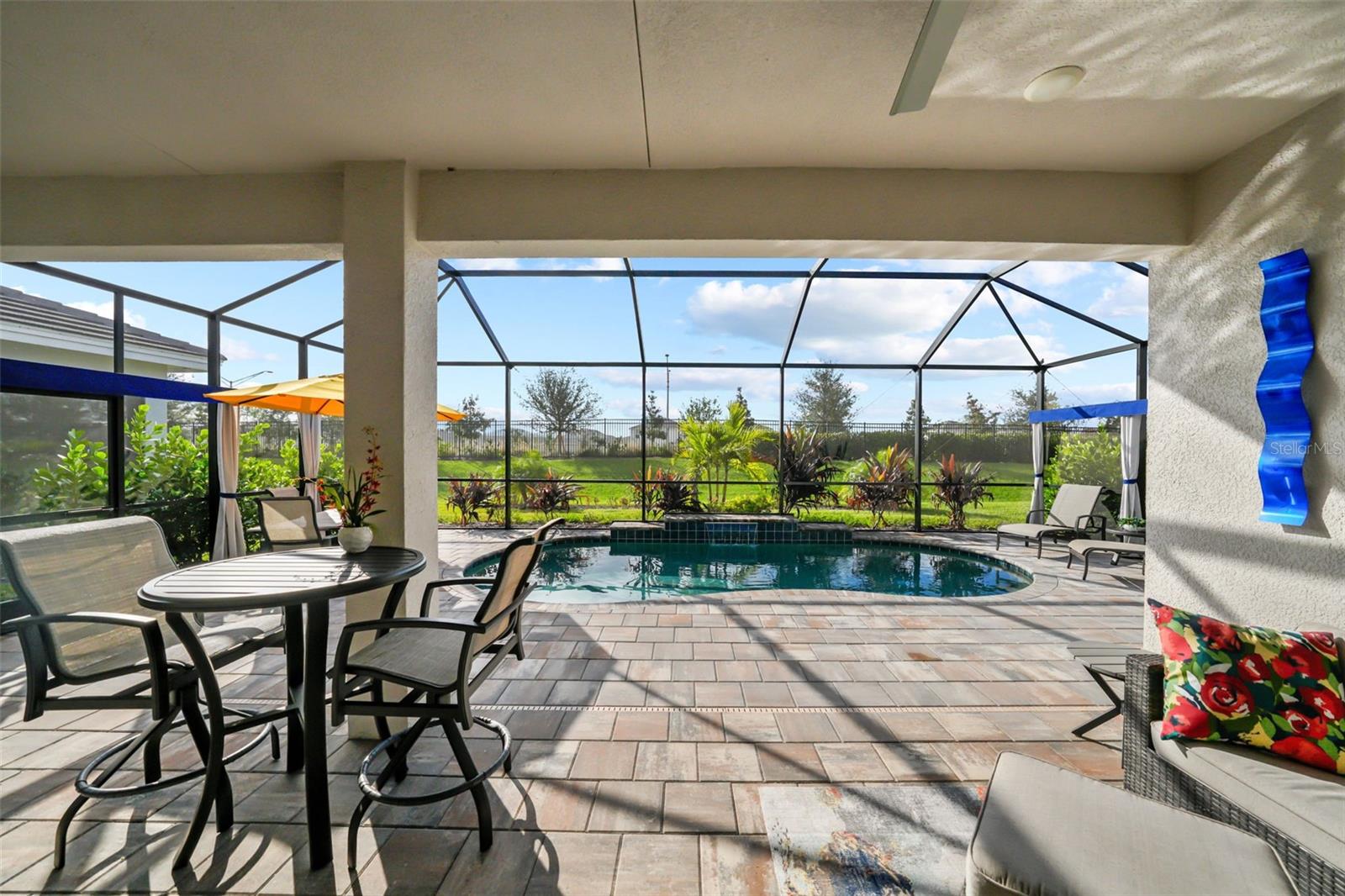 Image 30 of 41 For 17702 Cresswind Terrace