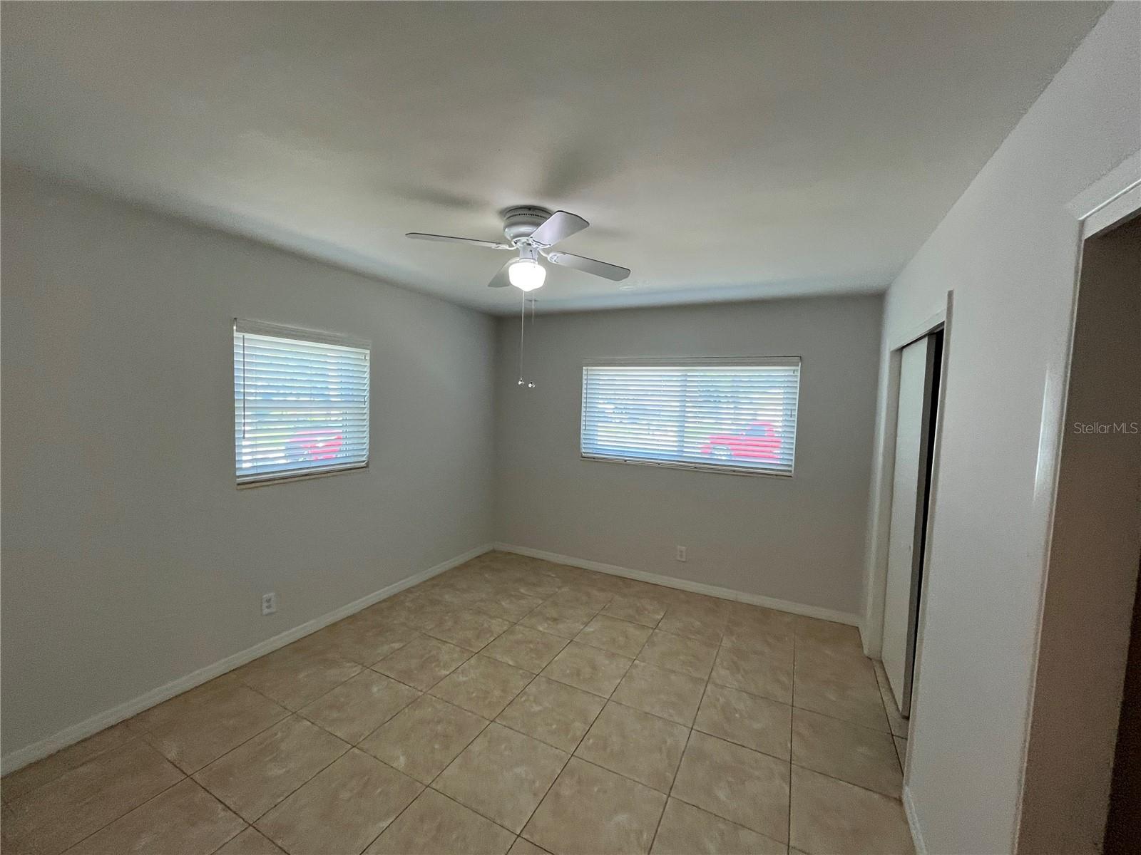 Image 11 of 22 For 422 Crosswinds Drive