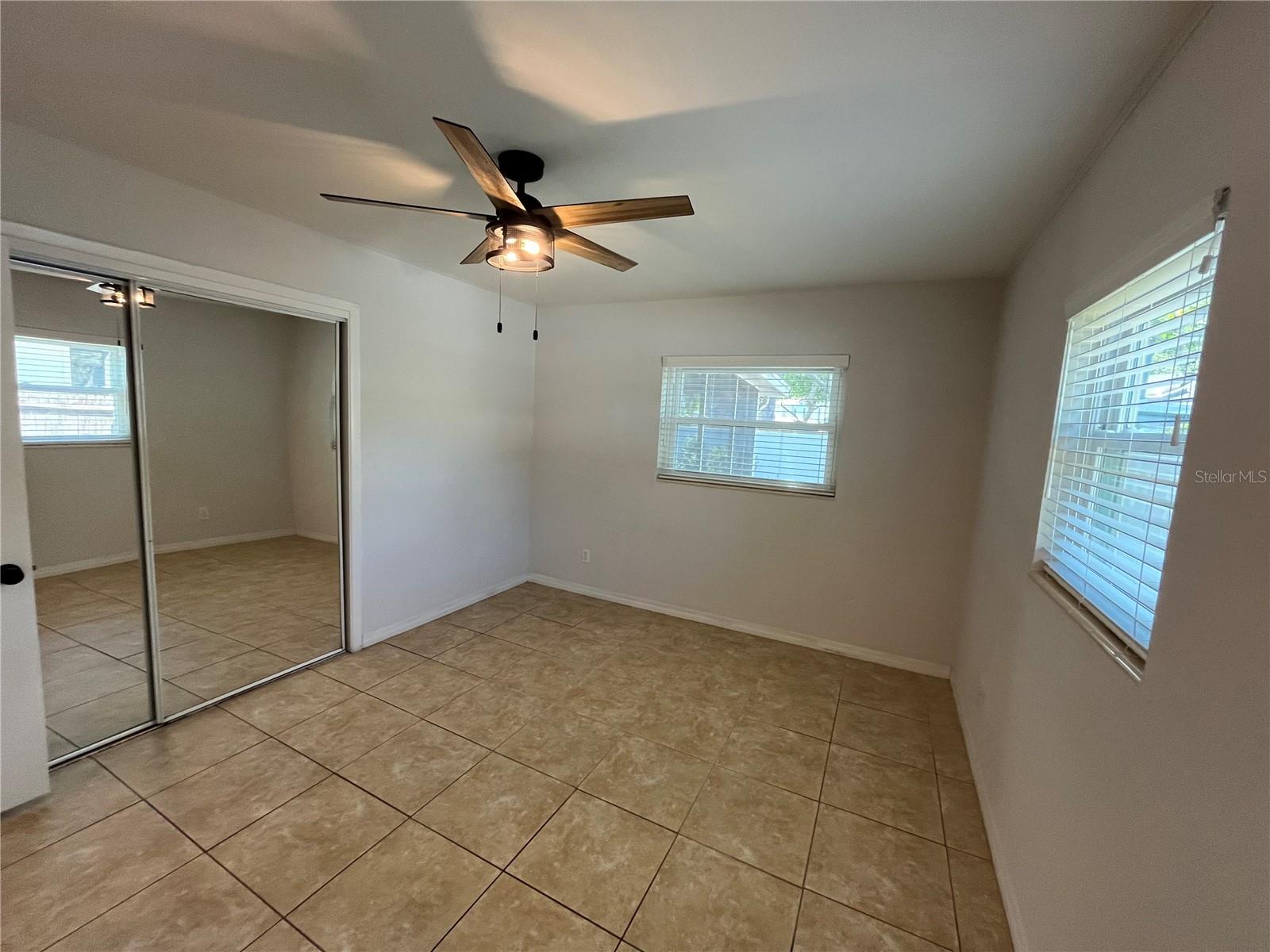 Image 13 of 22 For 422 Crosswinds Drive