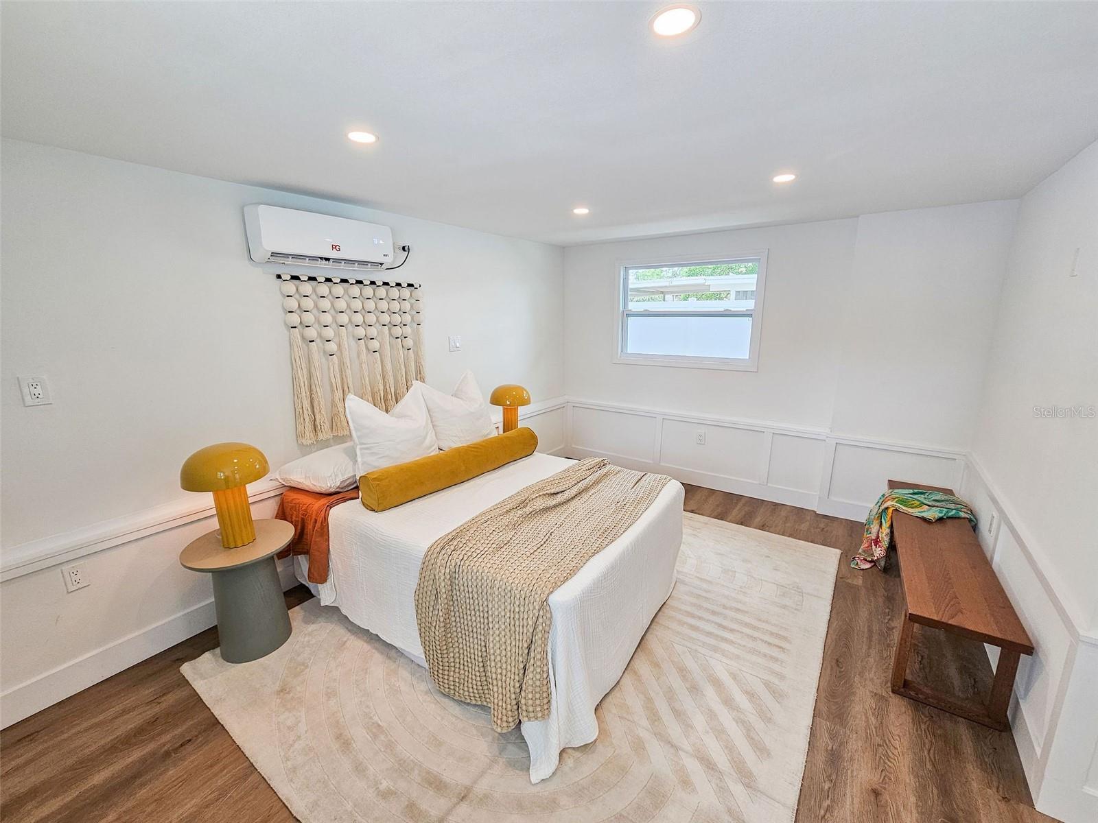 Image 14 of 37 For 1416 55th Avenue N