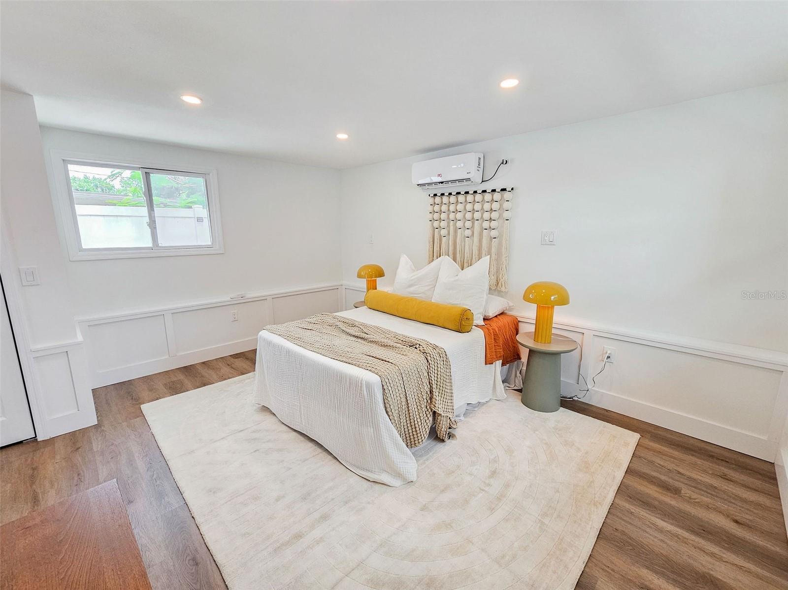 Image 15 of 37 For 1416 55th Avenue N