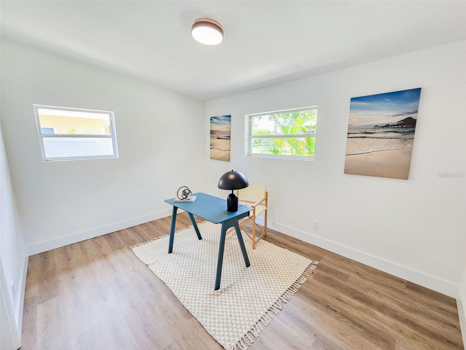 Image 23 of 37 For 1416 55th Avenue N