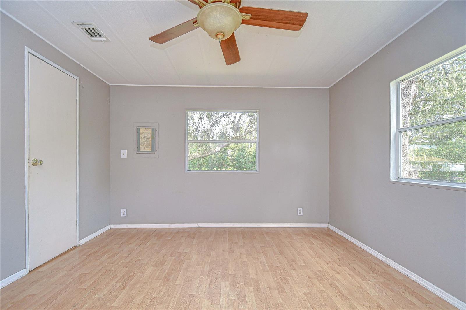 Image 30 of 64 For 3153 Tina Marie Drive