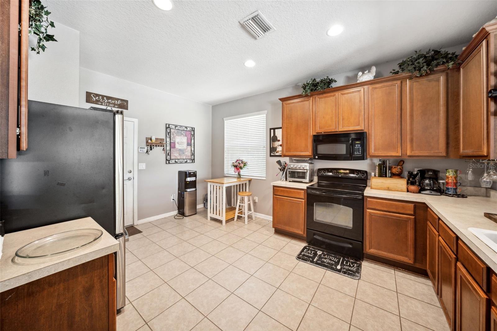 Image 12 of 48 For 13722 Lakemont Drive