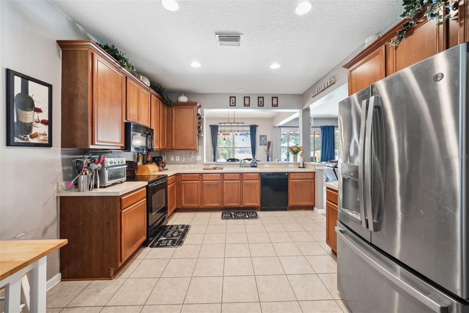 Image 13 of 48 For 13722 Lakemont Drive