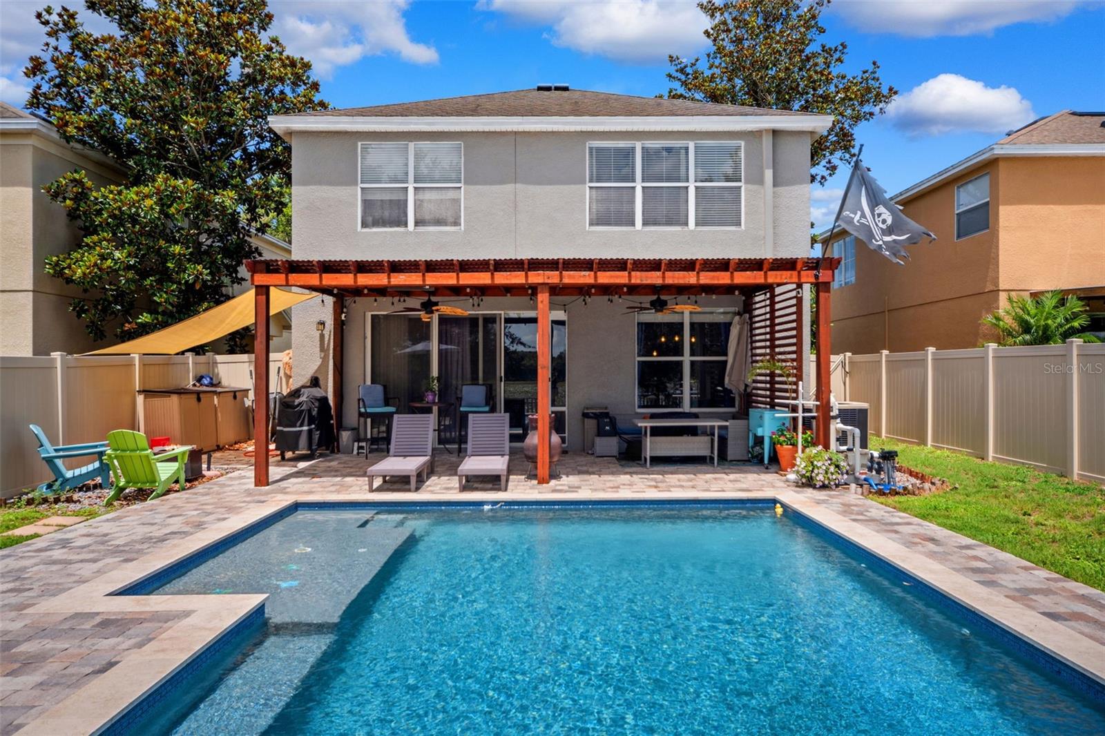 Image 24 of 48 For 13722 Lakemont Drive