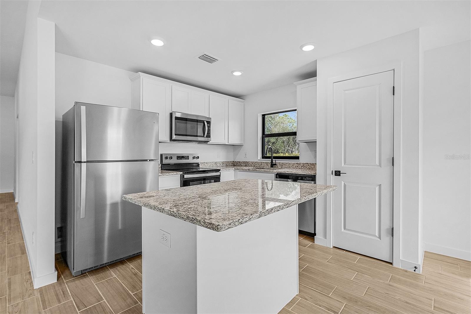 Image 7 of 18 For 5830 Babian Road