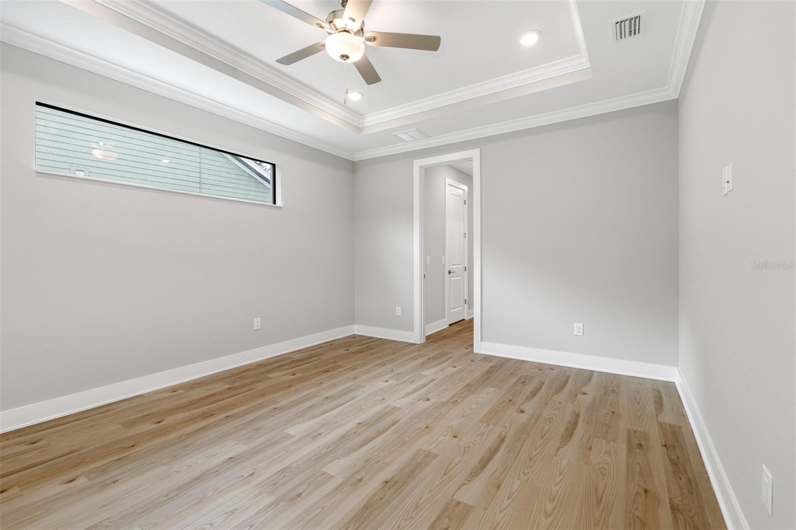 Image 6 of 10 For 6757 Summit View Drive