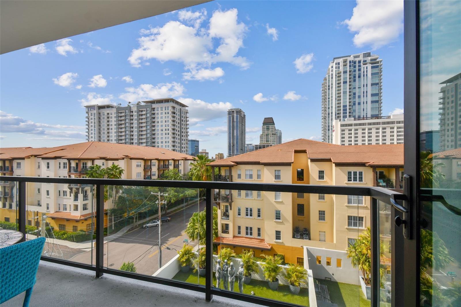 Image 6 of 62 For 199 Dali Boulevard 607