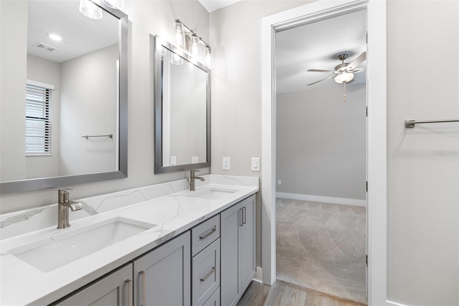 Image 10 of 10 For 4799 Hickory Oak Loop