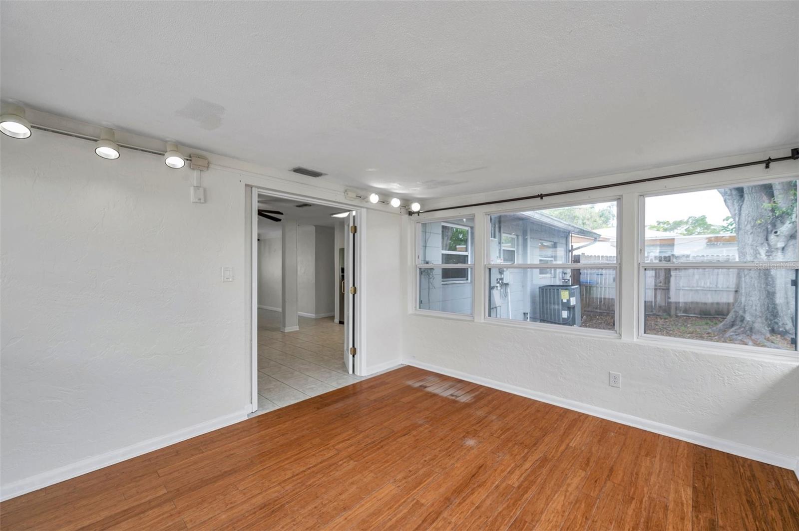 Image 11 of 31 For 6497 43rd Avenue N