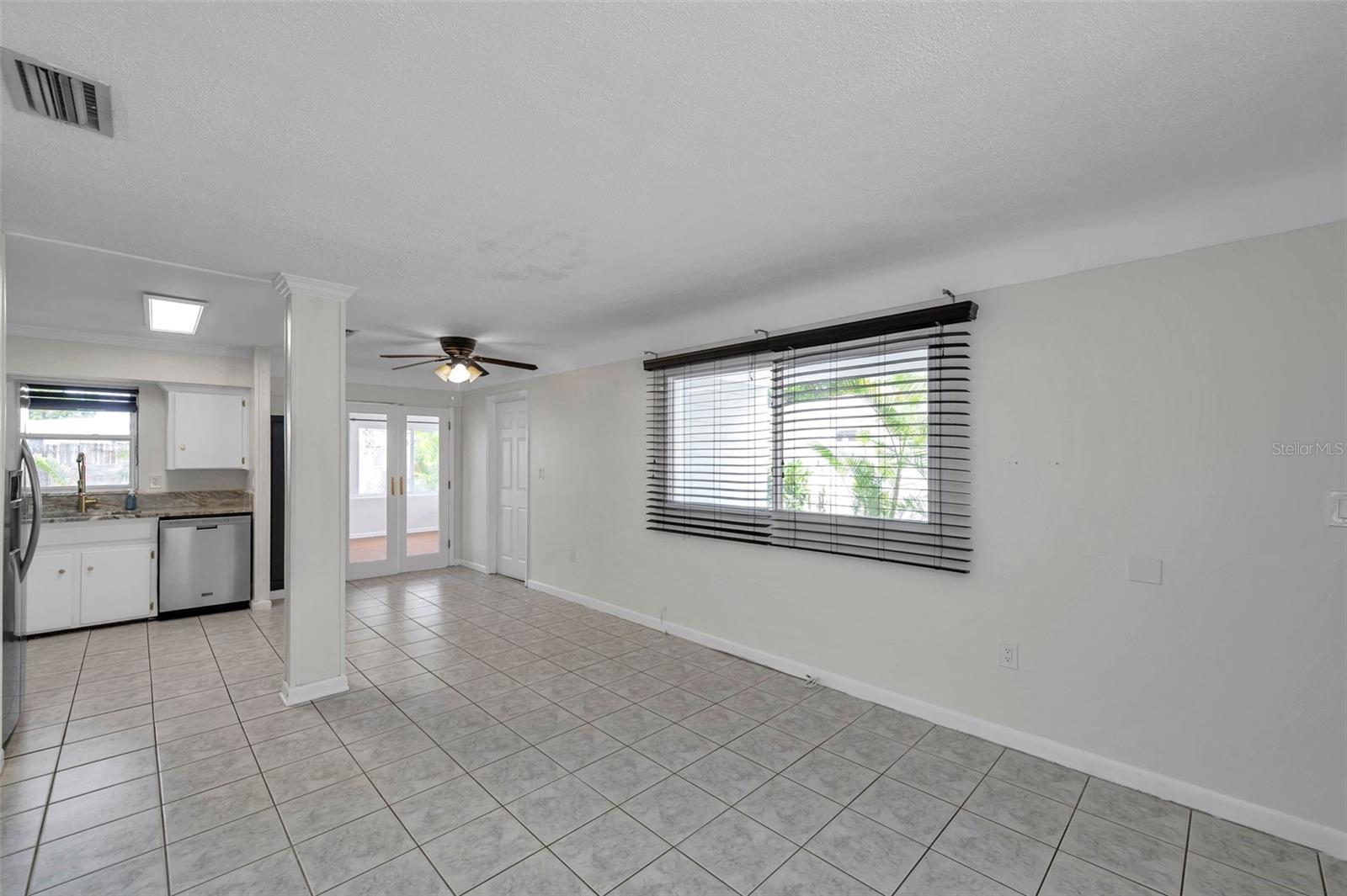 Image 9 of 31 For 6497 43rd Avenue N