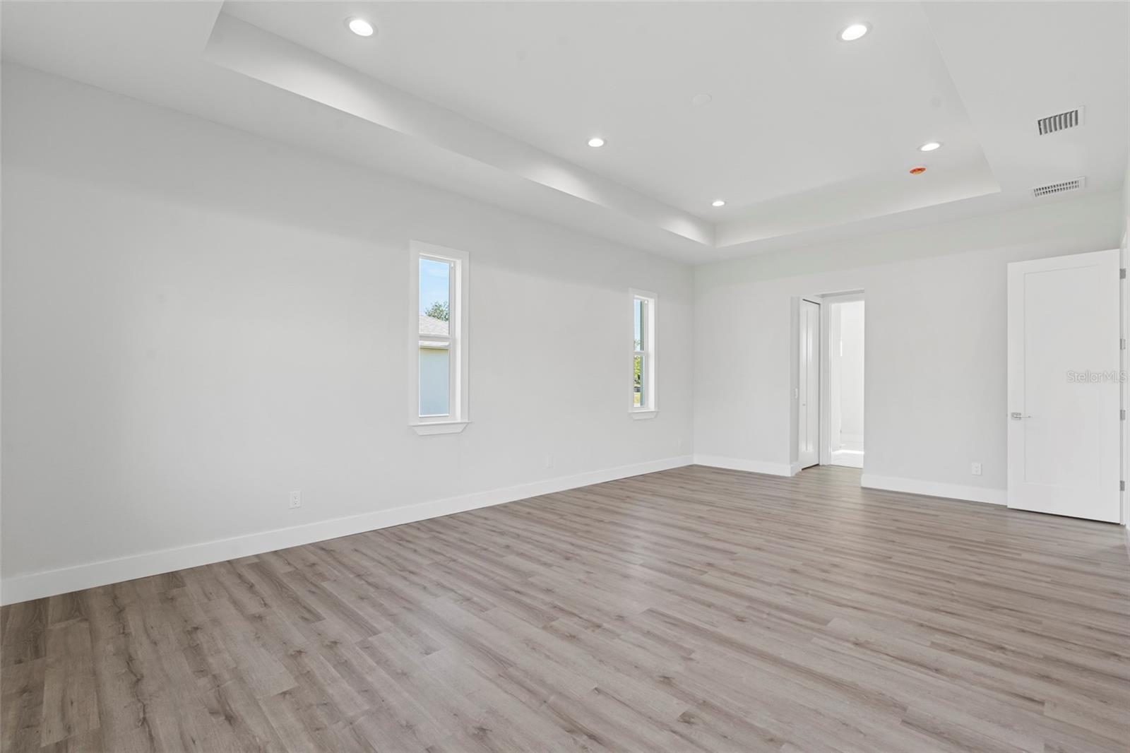 Image 17 of 20 For 25434 Alicante Drive