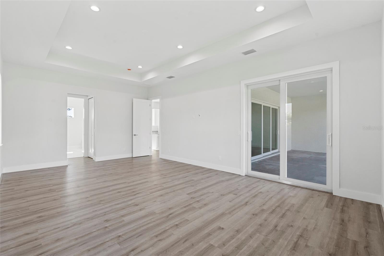 Image 18 of 20 For 25434 Alicante Drive