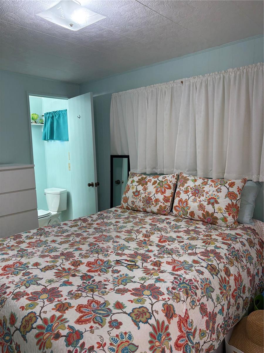 Image 10 of 41 For 11144 101st Way 143