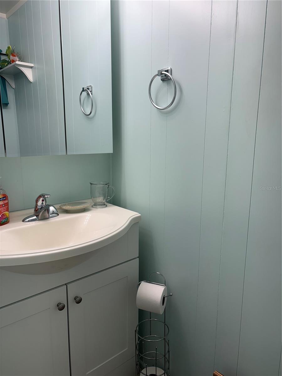 Image 12 of 41 For 11144 101st Way 143