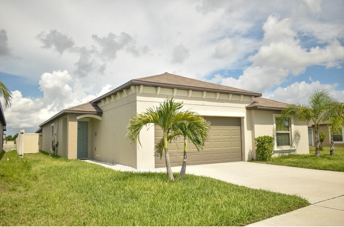 Details for 16623 Carlton Pond Street, WIMAUMA, FL 33598